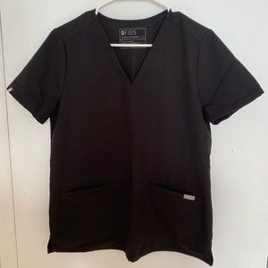 FIGS Casma Three-Pocket Scrub Top | size S
